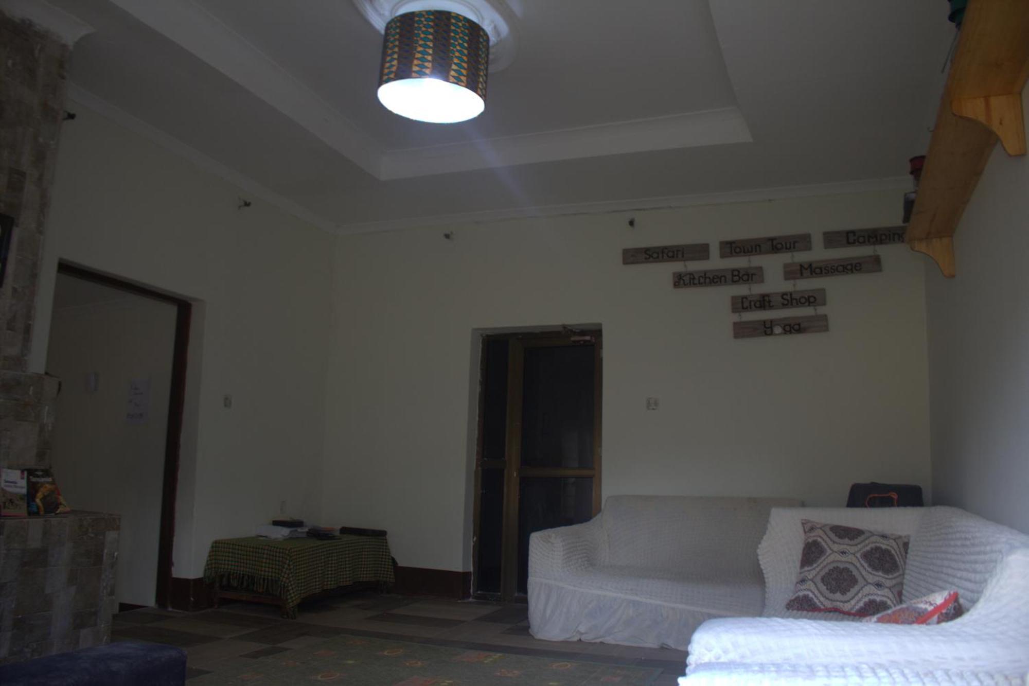Safari Junction Backpackers Hostel Iringa Exterior photo